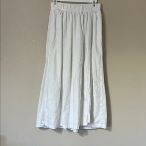 Abercrombie & Fitch White A-Line Maxi Skirt